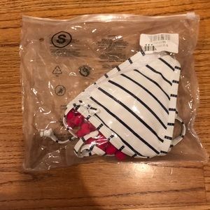 Swim - Pom bikini TOP ONLY Swim - Pom bikini TOP ONLY